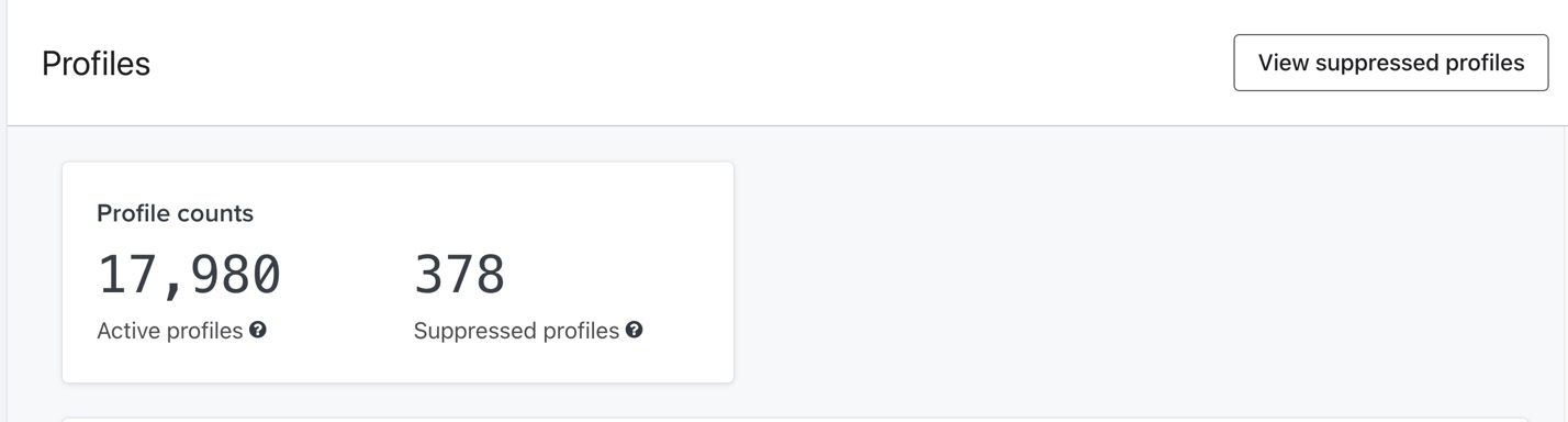 Intestazione della pagina del profilo con i pulsanti per il conteggio dei profili e per visualizzare i profili sospesi