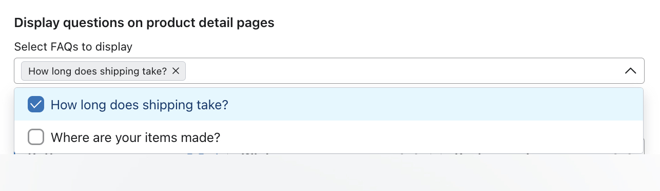 O menu Exibir FAQs nas páginas de detalhes do produto no Klaviyo mostra o menu suspenso de seleção aberto e uma FAQ selecionada.