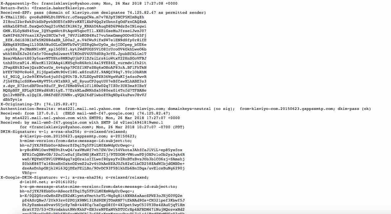 Venster met onbewerkte header voor e-mail in Yahoo inbox